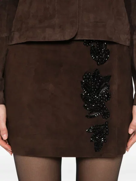 Fusta mini P.a.r.o.s.h. din piele de căprioară cu mărgele maro