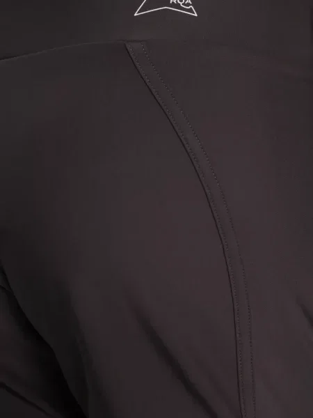 Pantaloni scurți Roa cu imagine maro