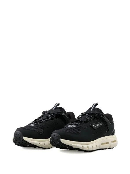 Sneakerși Under Armour negru