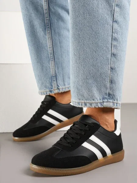 Sneakersy Typu Kultowe Tenisówki Zdobione Przeszyciami Remiana czarne