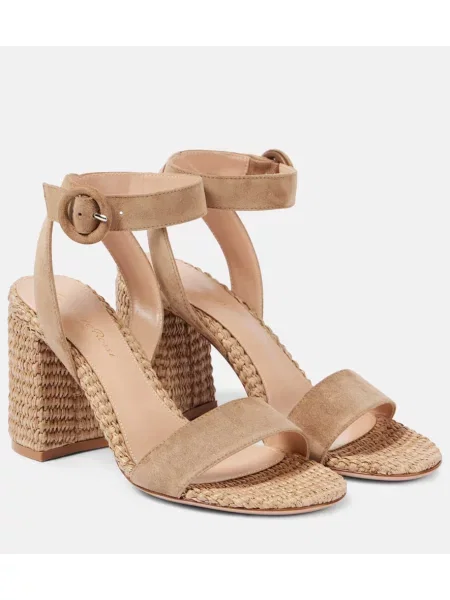 Sandale Gianvito Rossi din piele de căprioară maro