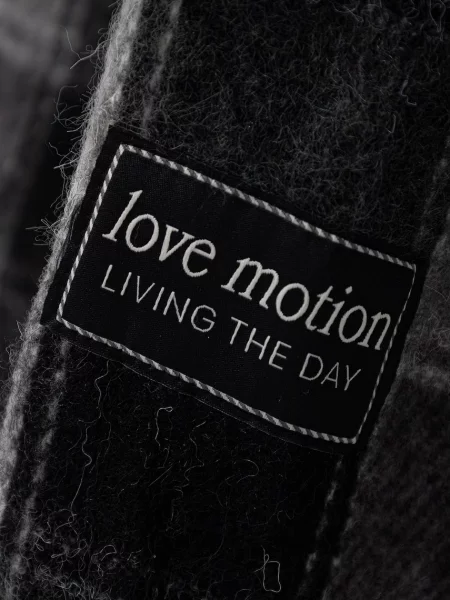 United Colors of Benetton šal z dodatkom volne črna