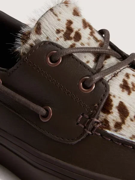 Vans Boat Shoe мокасини дамски от кожа кафяво