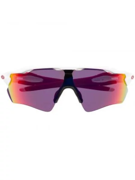 Ochelari de soare Oakley roșu