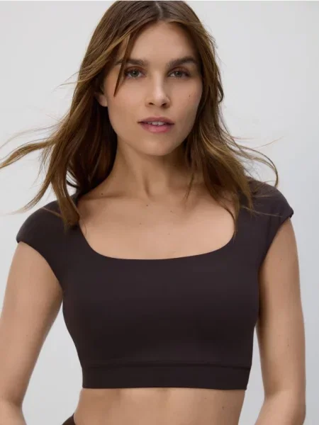 Reserved Кроп топ темно коричневий