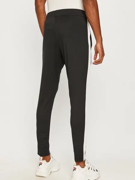 Under Armour Спортивный костюм