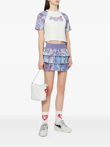 Μίνι φούστα Apee™ By *a Bathing Ape® με σχέδιο παραλλαγής μωβ