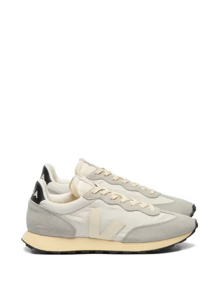 Sneakerși Veja