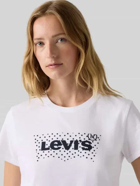 Krój regular fit t-shirt z czystej bawełny z nadruk z logo Levi's biała