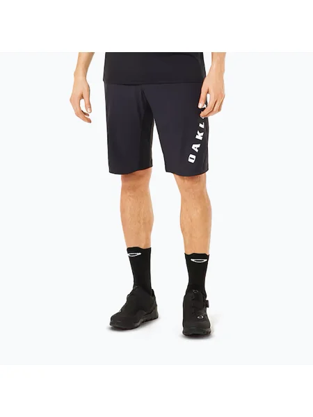 Férfi Oakley Free Ride bélelt blackout kerékpáros rövidnadrág. Méret: 33 fekete