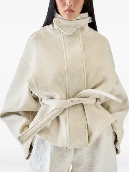 Къс палто Jacquemus