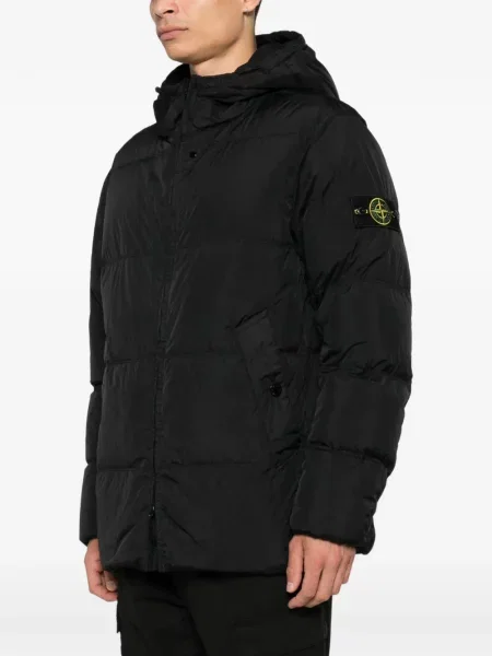 Matlasat geacă Stone Island cu strasuri negru