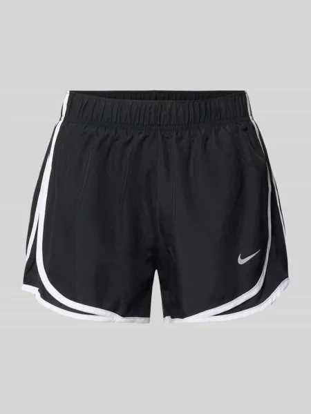 Szorty z logo i elastycznym pasem Nike Training czarne