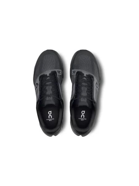Pantofi On negru