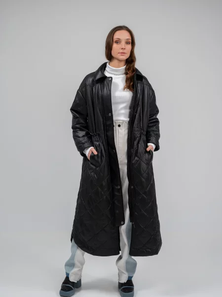 Seven Eleven Пальто з утеплювачем чорний