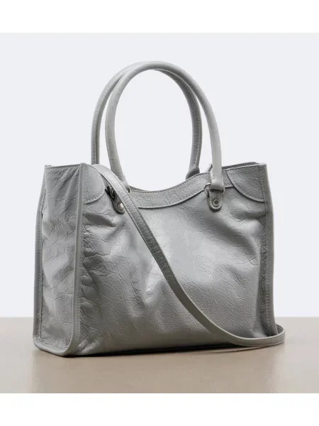 Top Balenciaga din piele gri