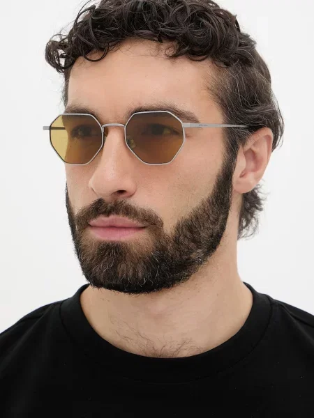 Bottega Veneta napszemüveg