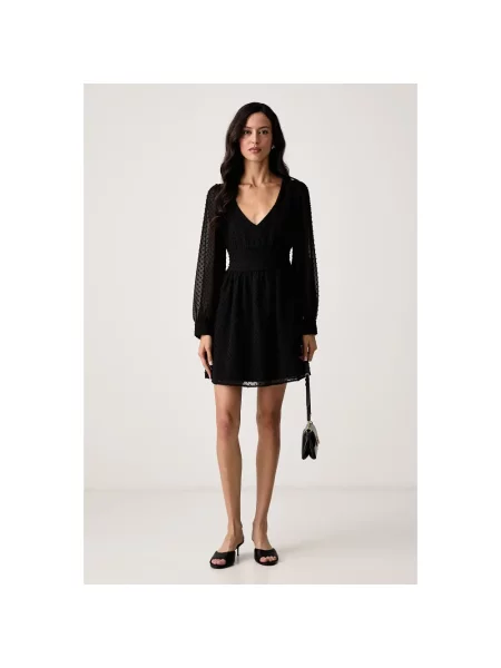Sukienka Guess czarna