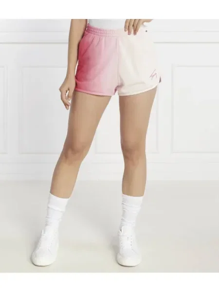 Tommy Jeans Pantaloni scurți roz