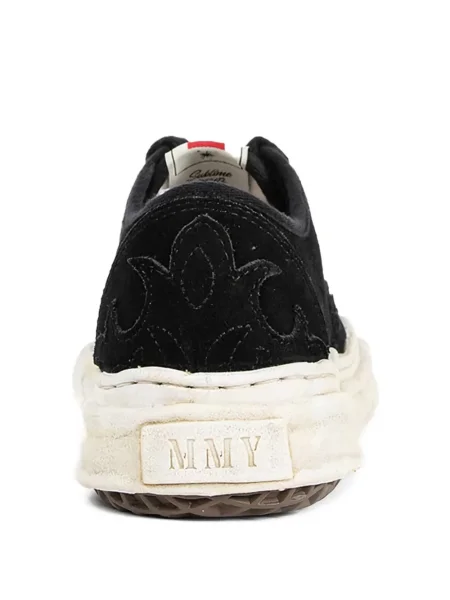 Sneakerși Maison Mihara Yasuhiro din piele de căprioară negru