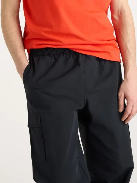 Брюки карго New Balance черные