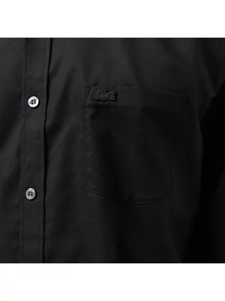 Lacoste Koszula O Regularnym Kroju Z Kołnierzykiem Zapinanym Na W Kolorze Czarnym czarna