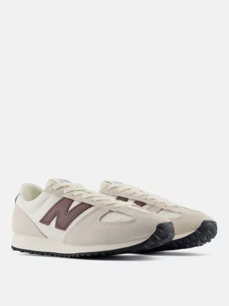 Кроссовки New Balance бежевые