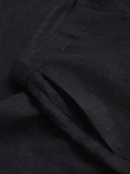 Reserved Лляні шорти чорний