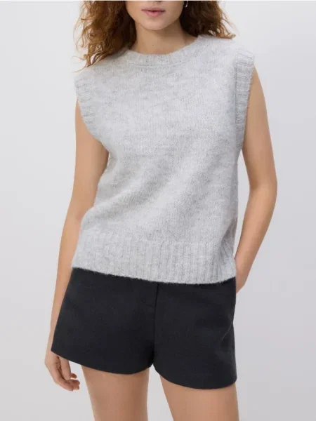 Reserved Kamizelka z domieszką wełny jasnoszary