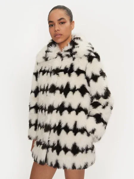 Joseph Ribkoff Шуба Écru