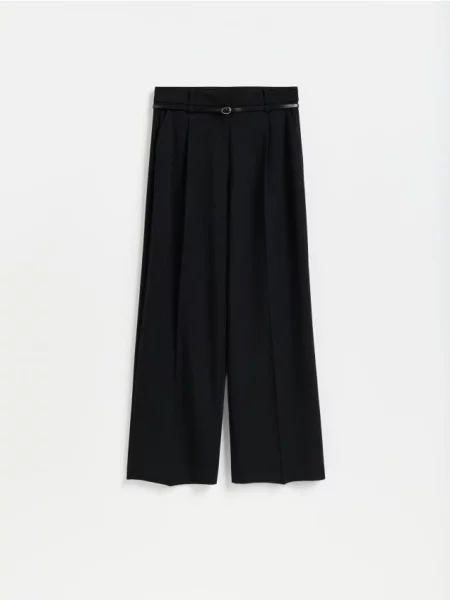 Reserved Pantaloni cu croi larg și cordon negru