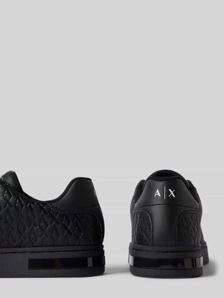 Sneakersy z wiązaniem i wzorem z logo Armani Exchange czarne
