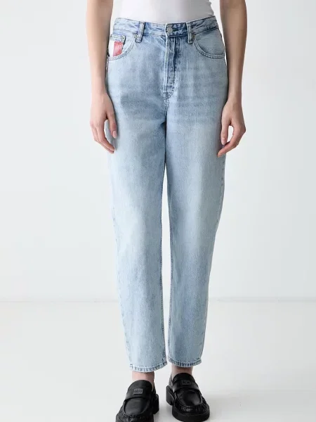 Tommy Jeans blugi mom fit pentru femei albastru