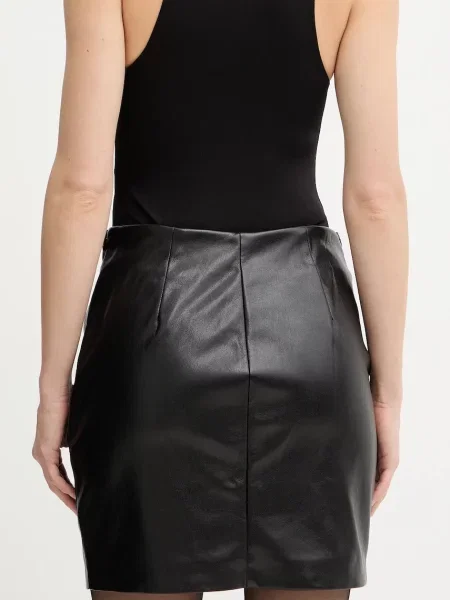 Мини юбка-карандаш Guess черная