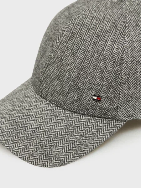 Кепка Tommy Hilfiger в елочку серая