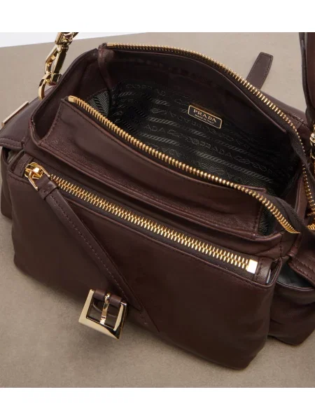 Geantă Prada din piele maro