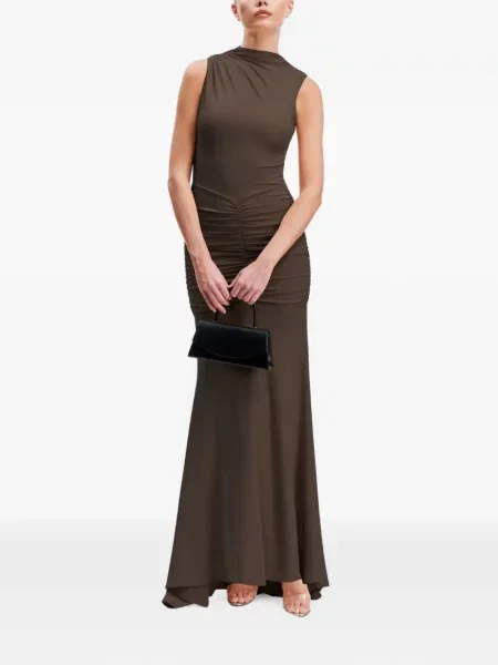 Rochie maxi Ow Collection fără mâneci cu volane maro