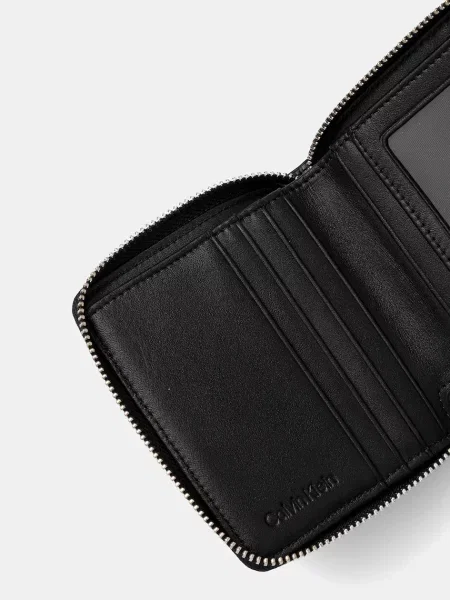 Kožená peněženka Calvin Klein černá
