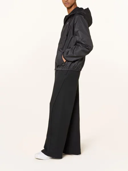 Nike Kurtka Funkcjonalna Windrunner schwarz czarna