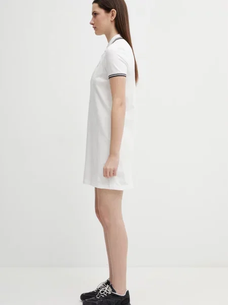 Fred Perry rochie simplă din cu