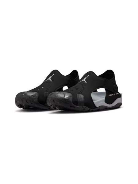 Sandále Nike čierna