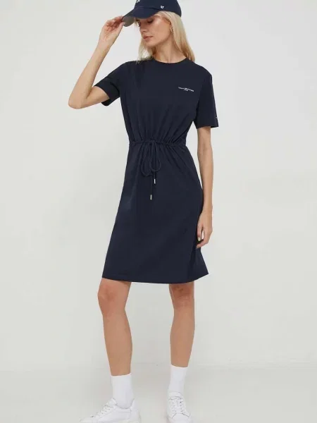 Obleka Tommy Hilfiger mornarsko modra