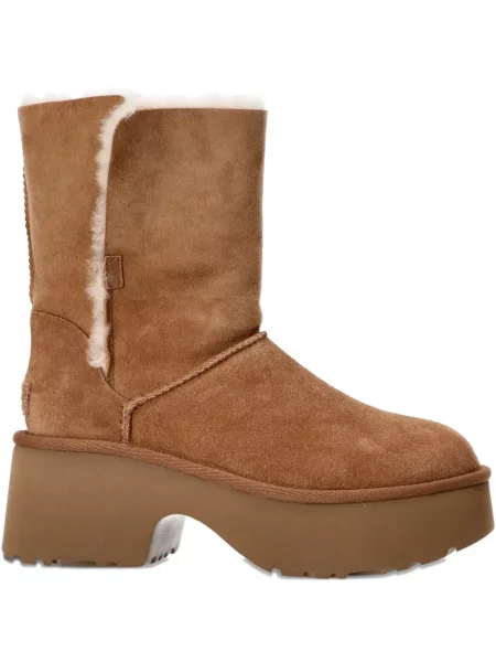 Semišové kotníkové boty Ugg na platformě hnědé