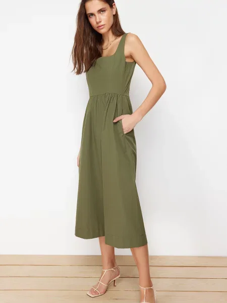 Rochie midi Trendyol până la genunchi de costum kaki