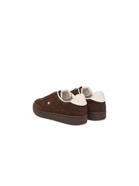 Sneakersy Tommy Jeans Archive Nubuck Court Tmavo hnedá