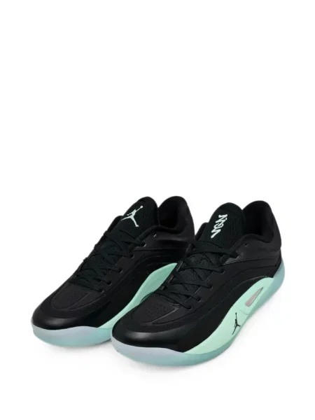 Baschet sneakerși Jordan negru