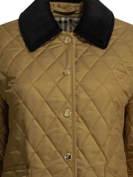 Gulerat matlasat geacă Burberry de catifea cord