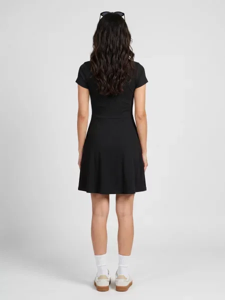 Tommy Jeans rochie evazată din cu negru