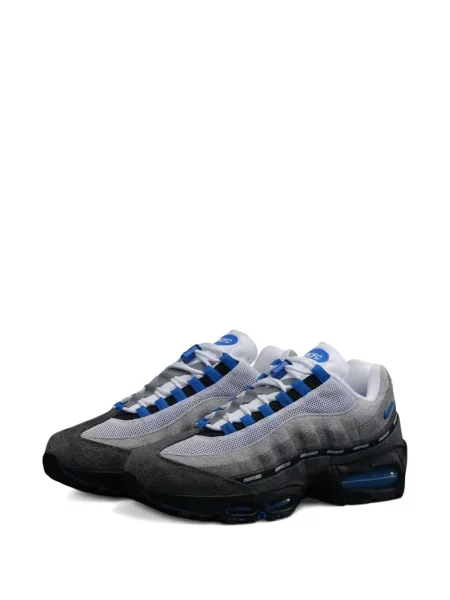 Бягане маратонки Nike Air Max 95 с връзки с дантела сиво