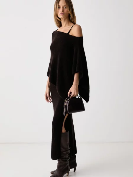 Rochie Gestuz de lână maro